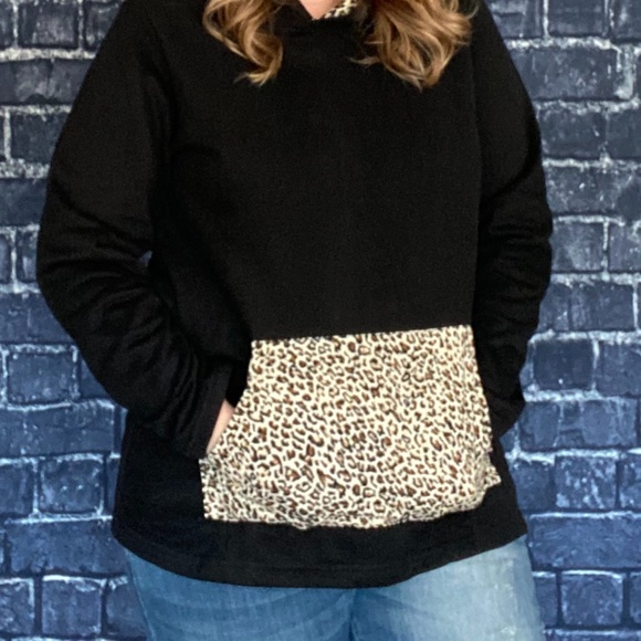 Leopard Hoodie Plus Size - Picture 1 of 4